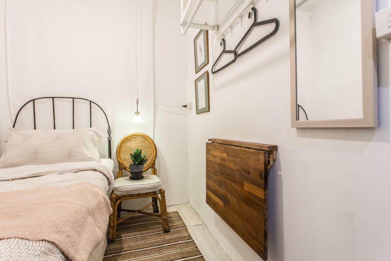 Klong House Hostel Bangkok Ngoại thất bức ảnh