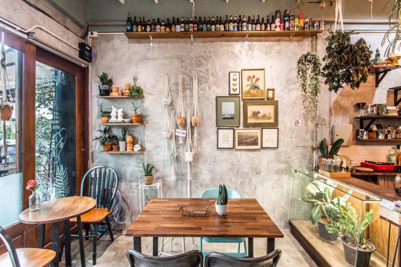 Klong House Hostel Bangkok Ngoại thất bức ảnh